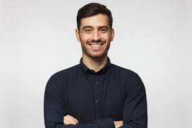 8K STRONG USER